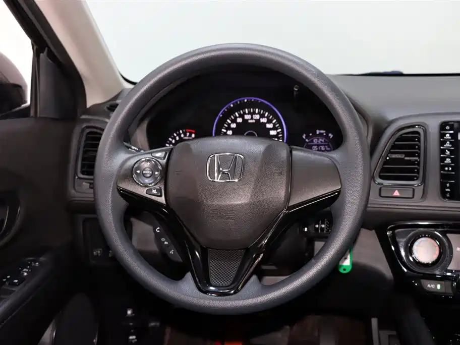 Honda Vezel 2022 — фото 13