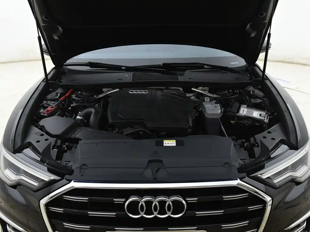 Audi A6L 2024 — фото 15