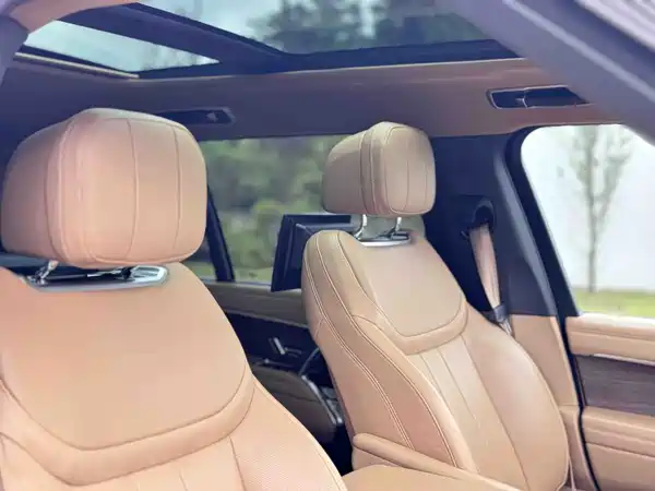 Land Rover Range Rover 2023