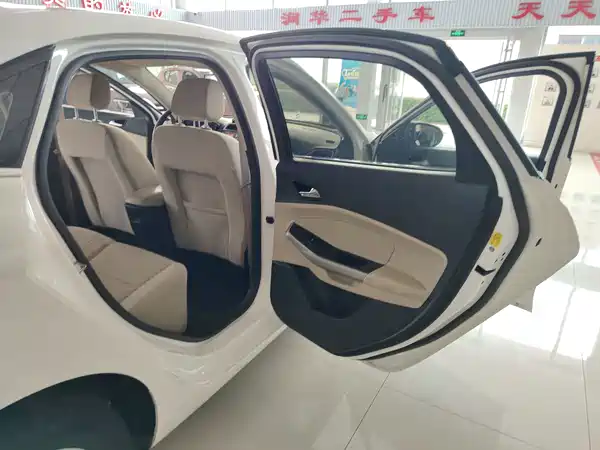 Ford Escort 2018
