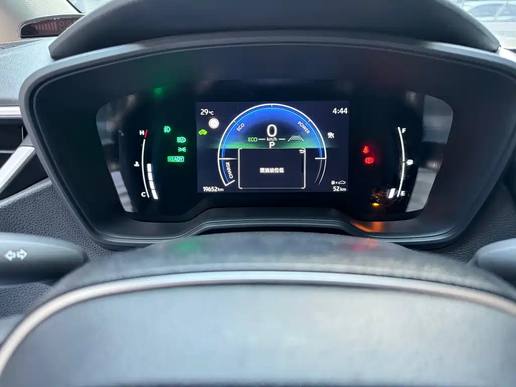 Toyota Corolla 2023 — фото 14