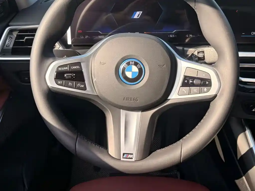 BMW i3 2024 — фото 7