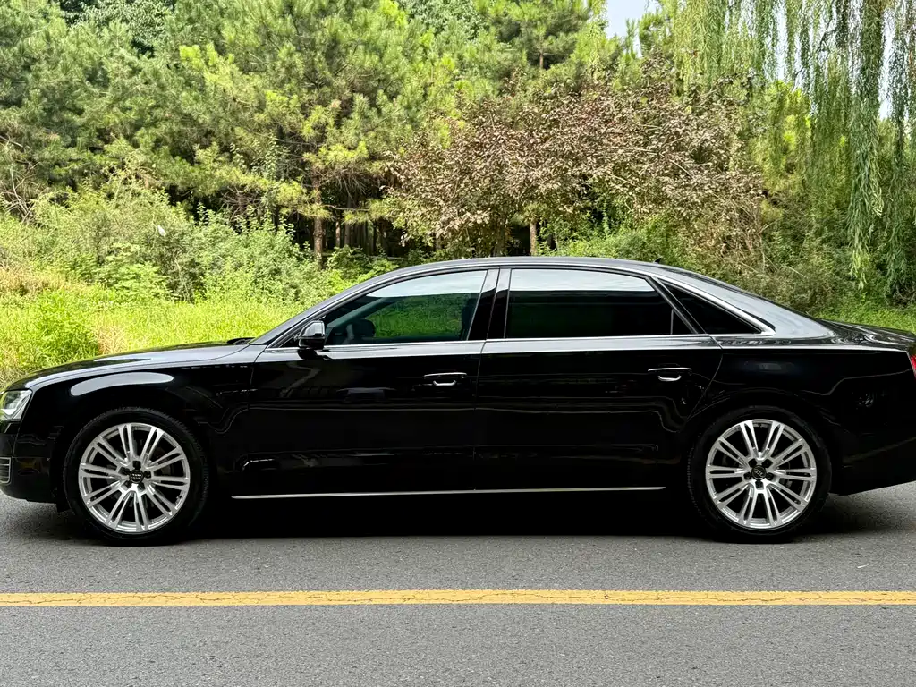 Audi A8 2015