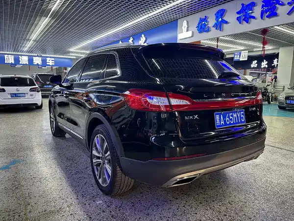 Lincoln MKX 2015