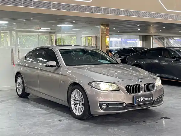 BMW 5 Series 2015