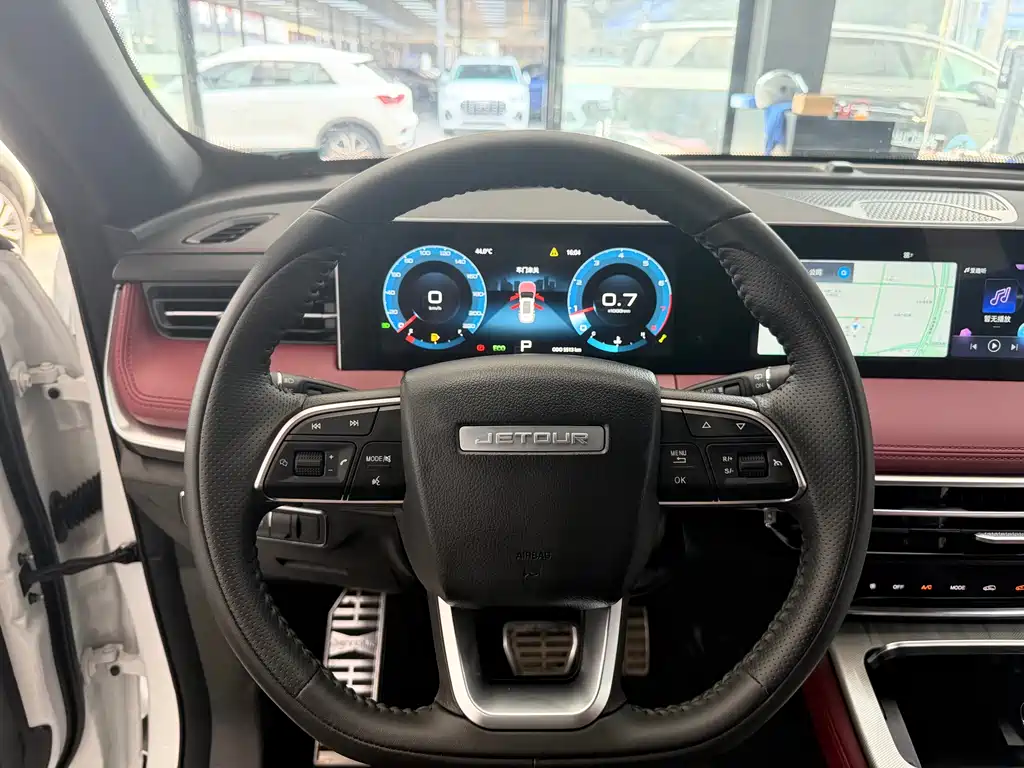 Jetour X70 PLUS 2023 — фото 11
