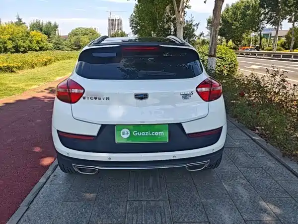 Geely Emgrand GS 2019