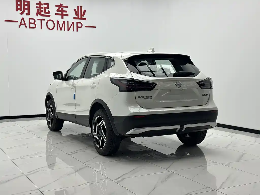 Nissan Qashqai 2025 — фото 8