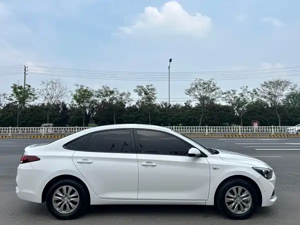 Hyundai Yuedong 2018