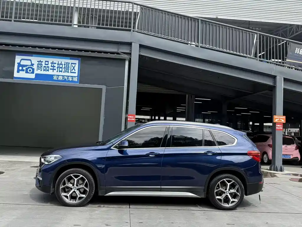 BMW X1 2019 — фото 9