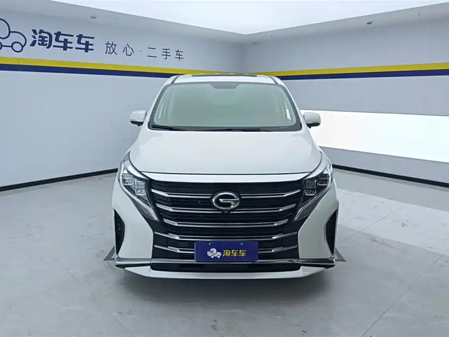 GAC Motor Trumpchi M8 2022 — фото 2