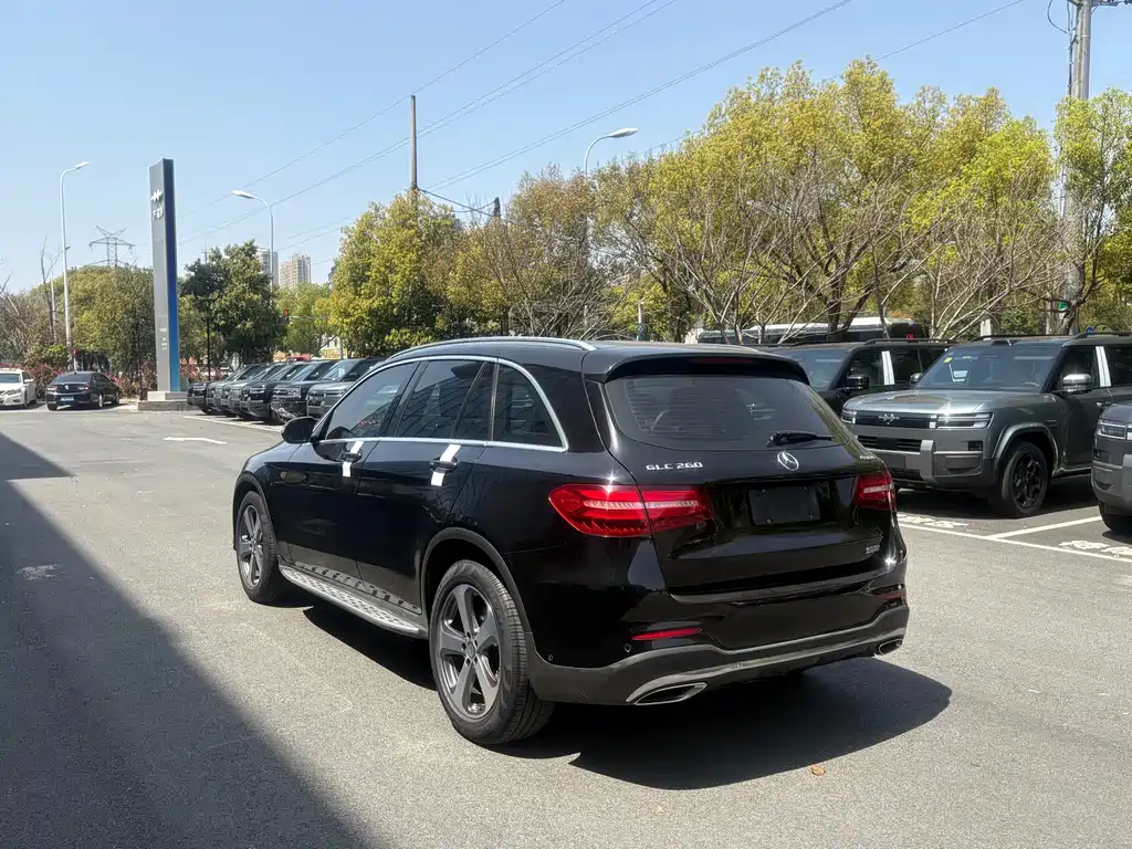Mercedes-Benz GLC 2019 — фото 14