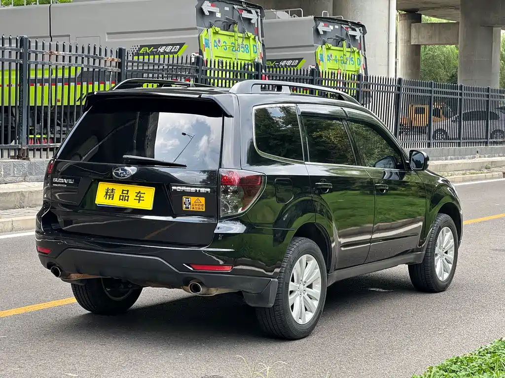 Subaru Forester 2011