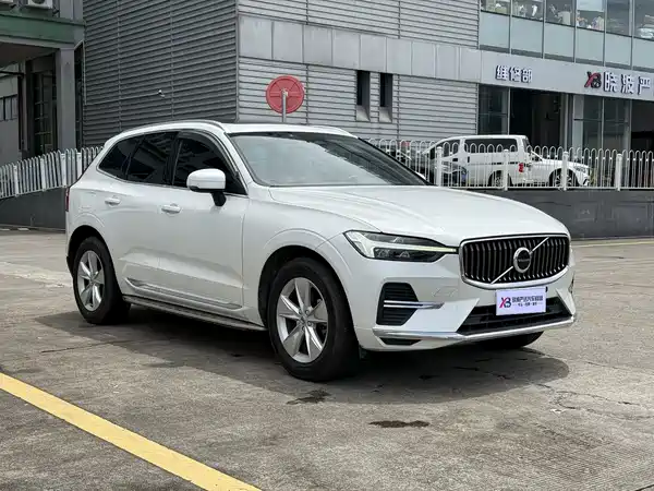 Volvo XC60 2021