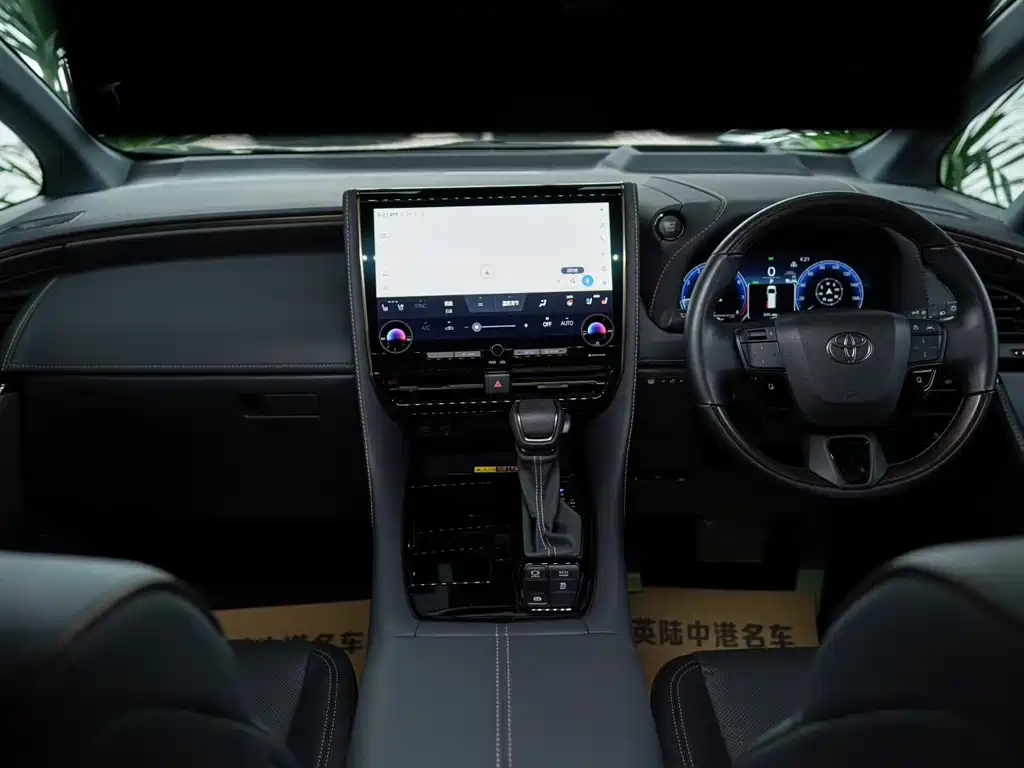 Toyota Alphard 2026 — фото 8
