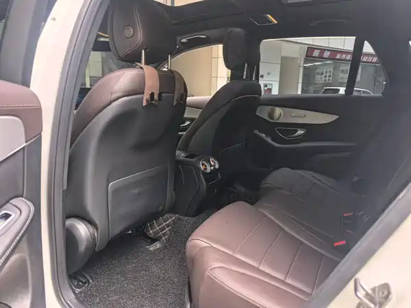 Mercedes-Benz GLC 2022