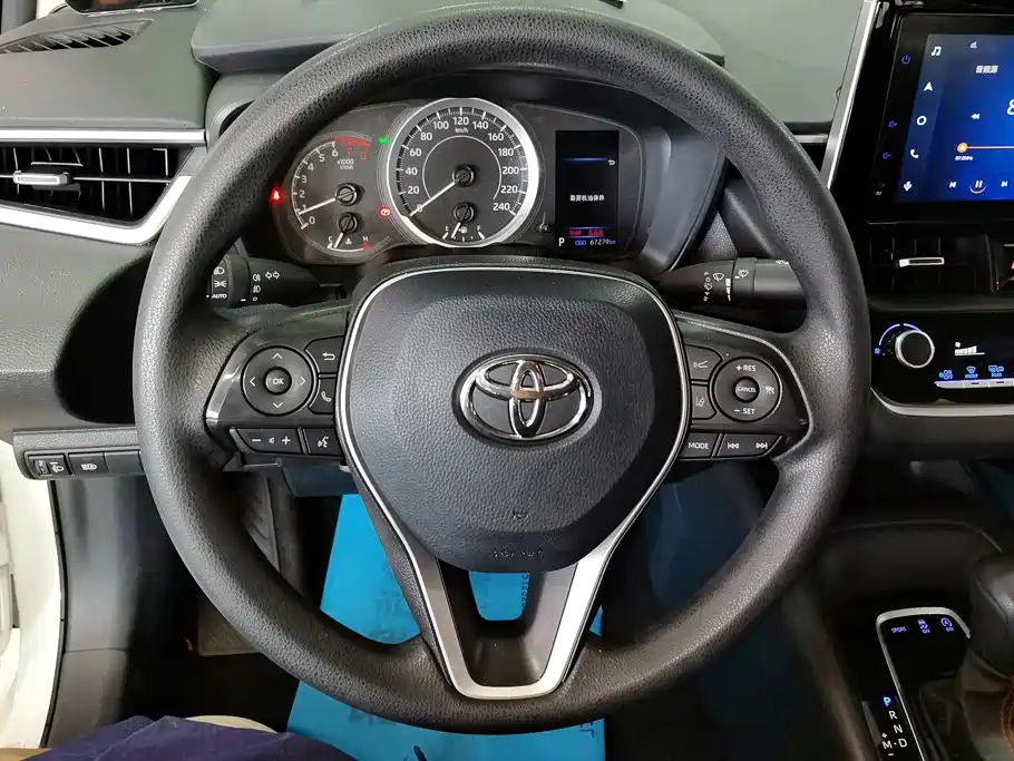 Toyota Corolla 2022 — фото 15