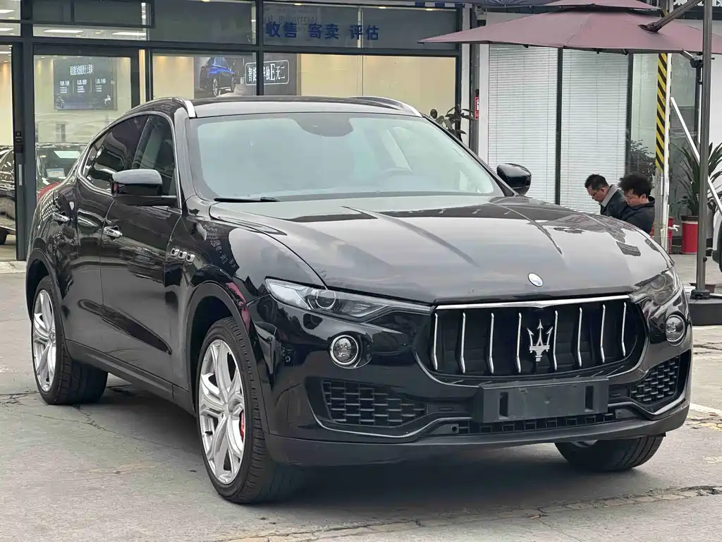 Maserati Levante 2018 — фото 3