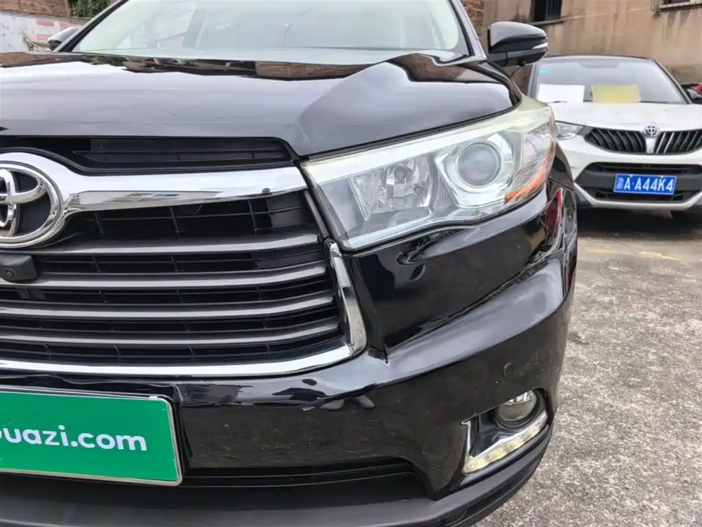 Toyota Highlander 2016 — фото 24
