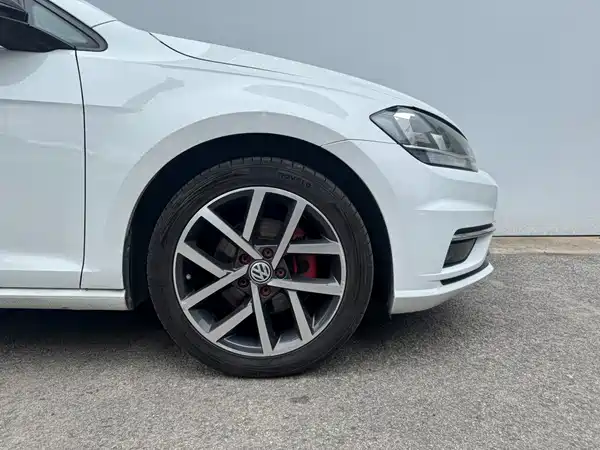 Volkswagen Golf 2020