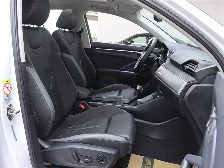 Audi Q3 Sportback 2022 — фото 19