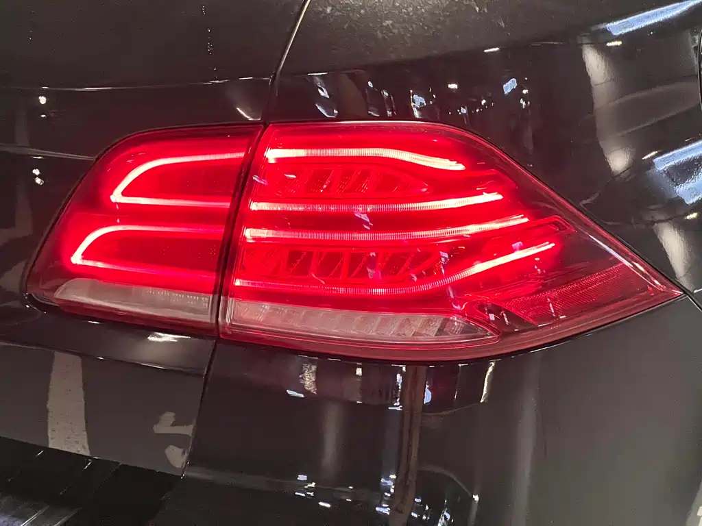 Mercedes-Benz GLE 2016 — фото 24