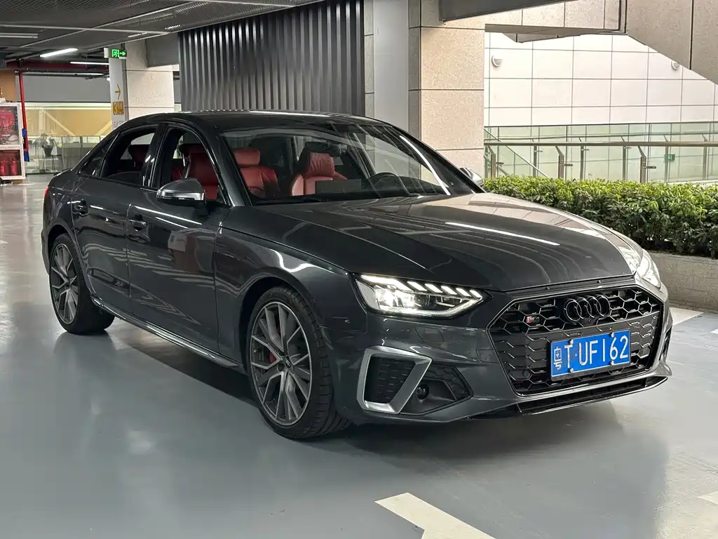 Audi S4 2023