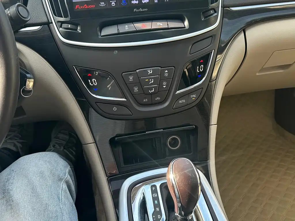 Buick Regal 2014 — фото 13