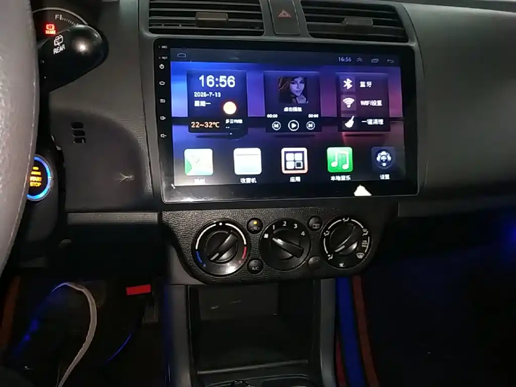 Suzuki Swift 2018 — фото 13