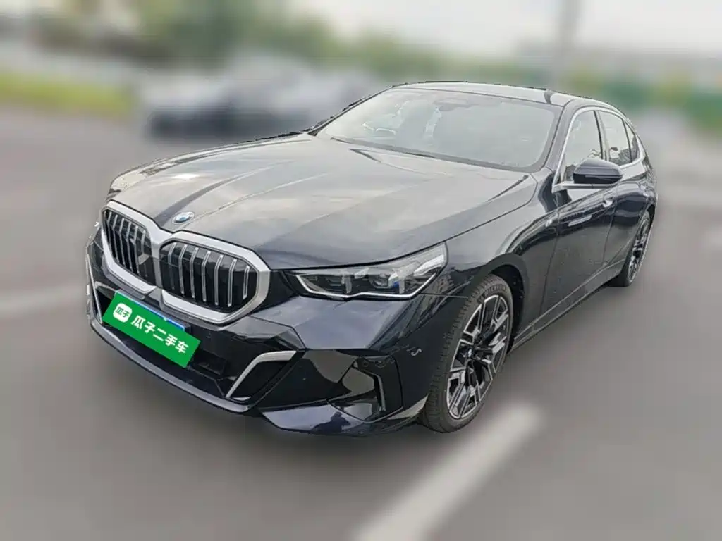BMW 5 Series 2025