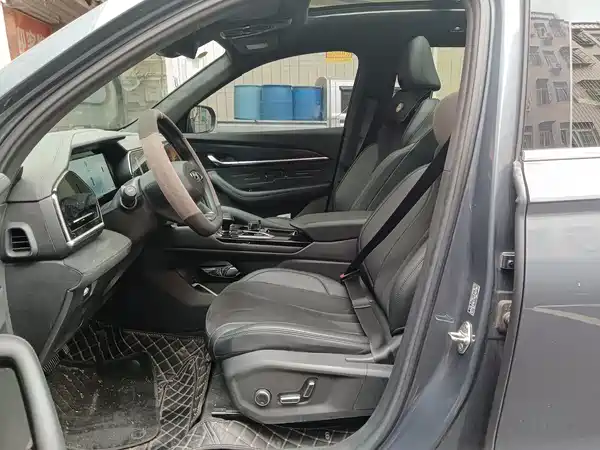 Geely Xingyue L 2024