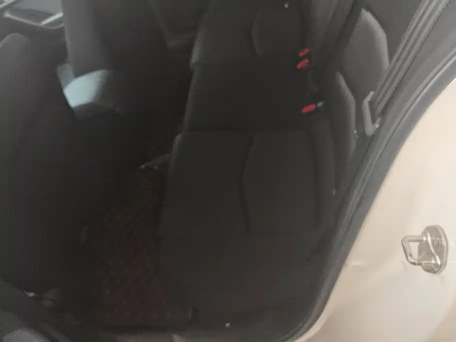 Mazda 3 Axela 2015 — фото 11
