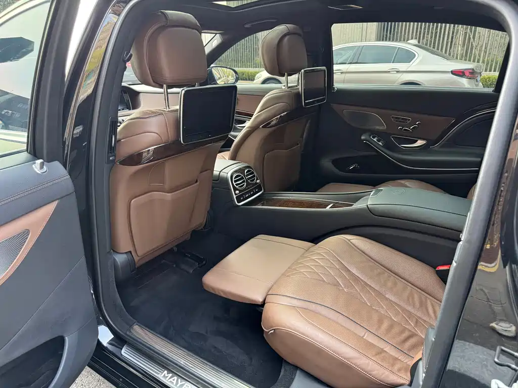 Mercedes-Benz S-Class 2017 — фото 19