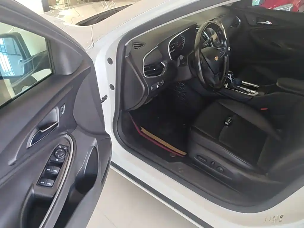 Chevrolet Malibu XL 2021 — фото 16