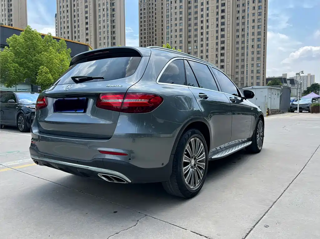 Mercedes-Benz GLC 2016 — фото 14