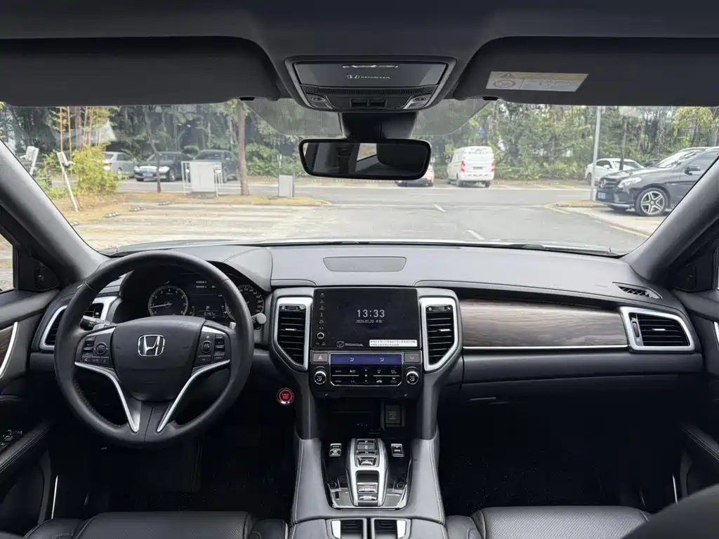 Honda UR-V 2019 — фото 8