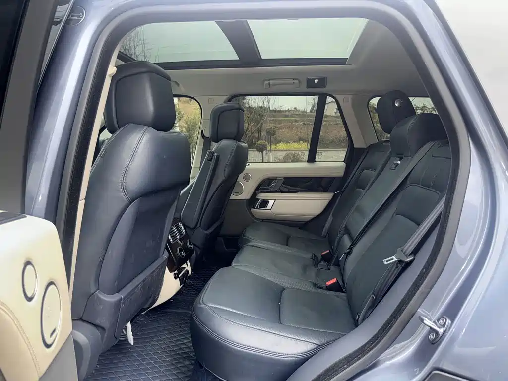 Land Rover Range Rover 2020 — фото 16