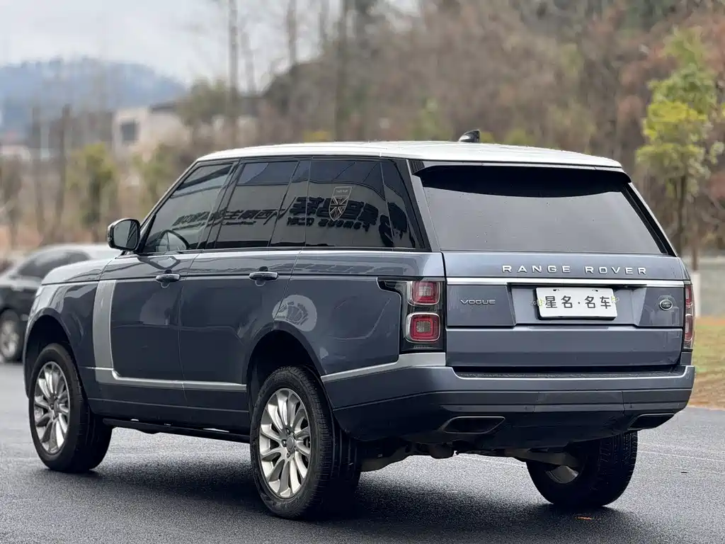Land Rover Range Rover 2020 — фото 20