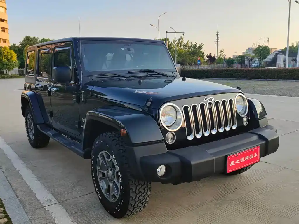 Jeep Wrangler 2016 — фото 3