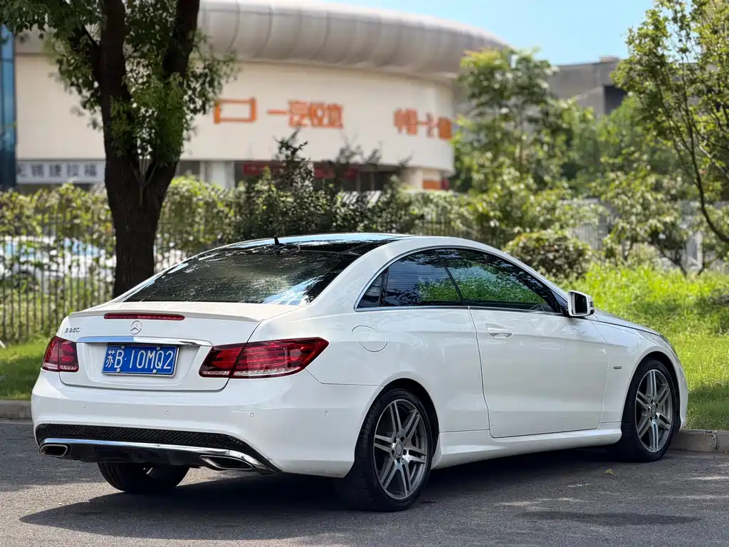 Mercedes-Benz E-Class 2016