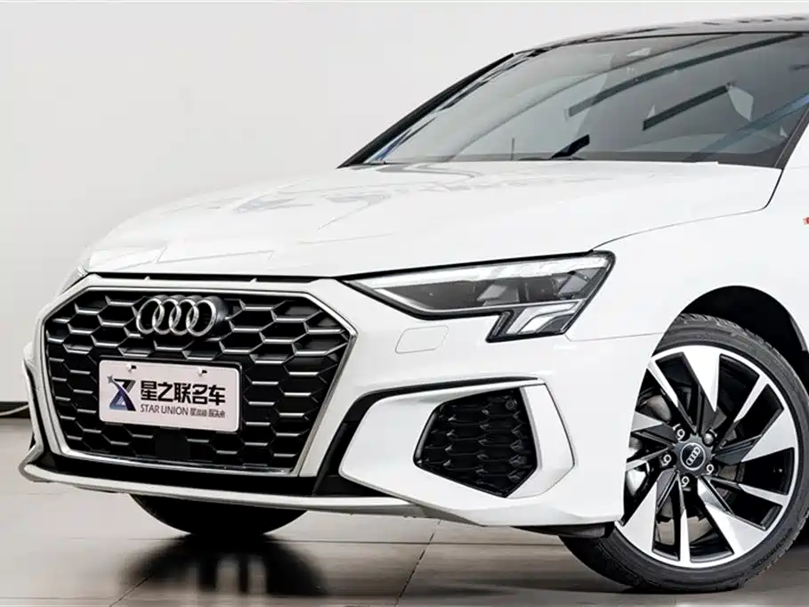 Audi A3 2024 — фото 3