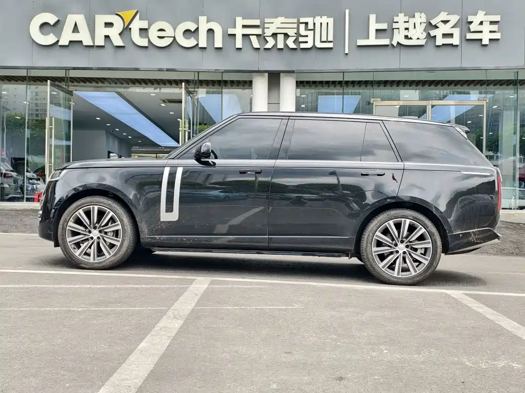 Land Rover Range Rover 2025 — фото 2