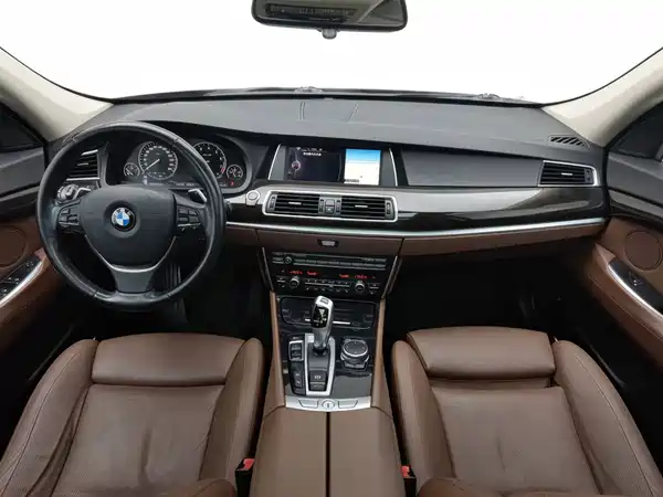 BMW 5 Series GT 2016