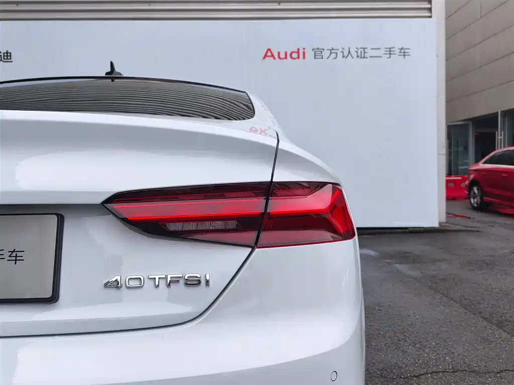 Audi A5 2023 — фото 13