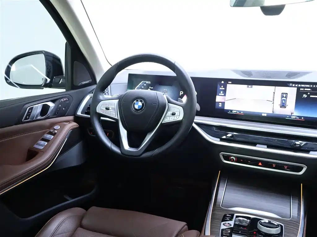 BMW X7 2023 — фото 14
