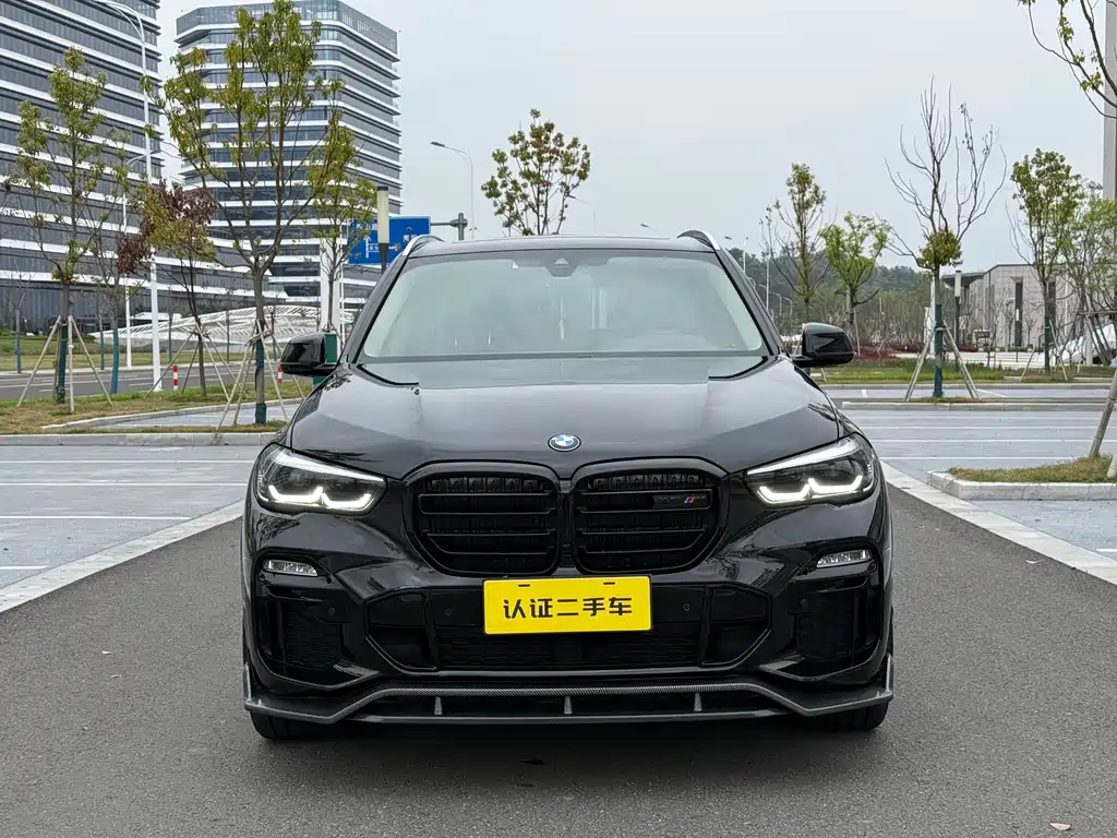 BMW X5 2021 — фото 1
