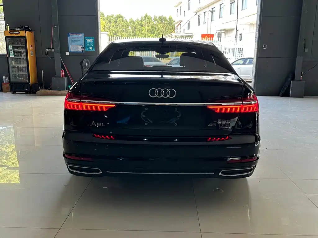 Audi A6L 2022 — фото 8