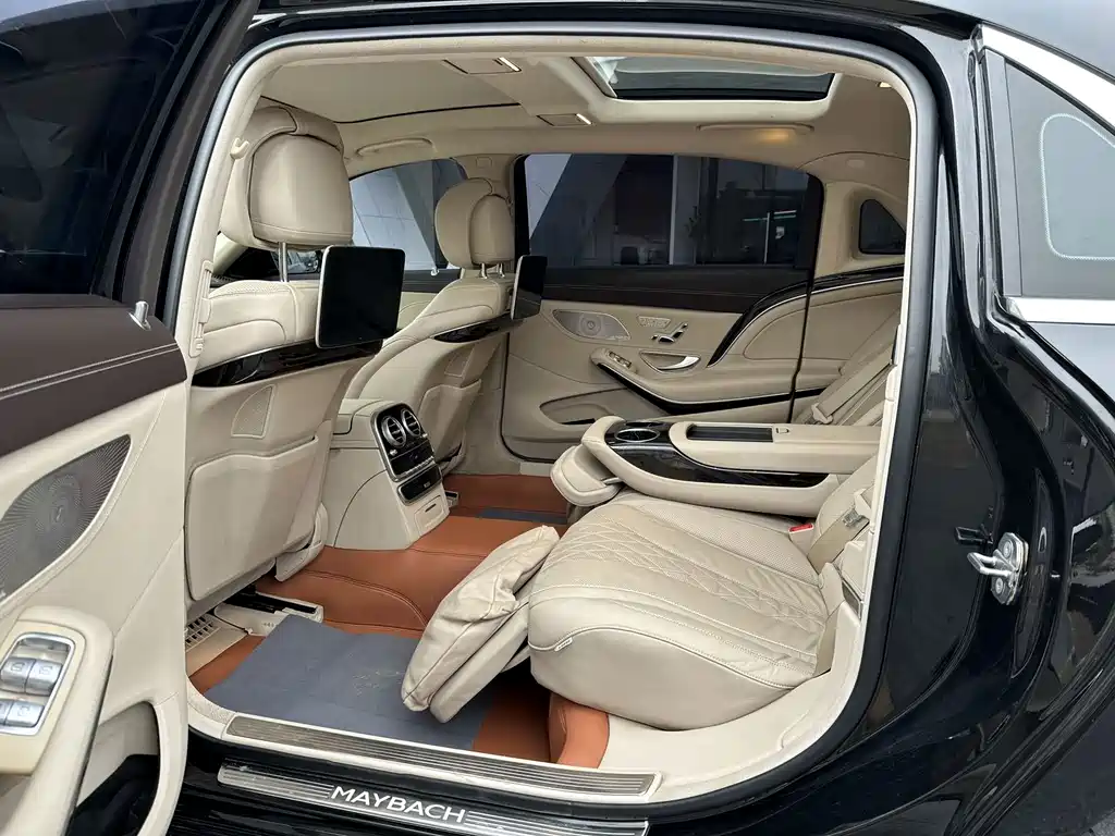 Mercedes-Benz Maybach S-Class 2020 — фото 14