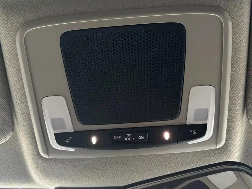 Honda Vezel 2023 — фото 18