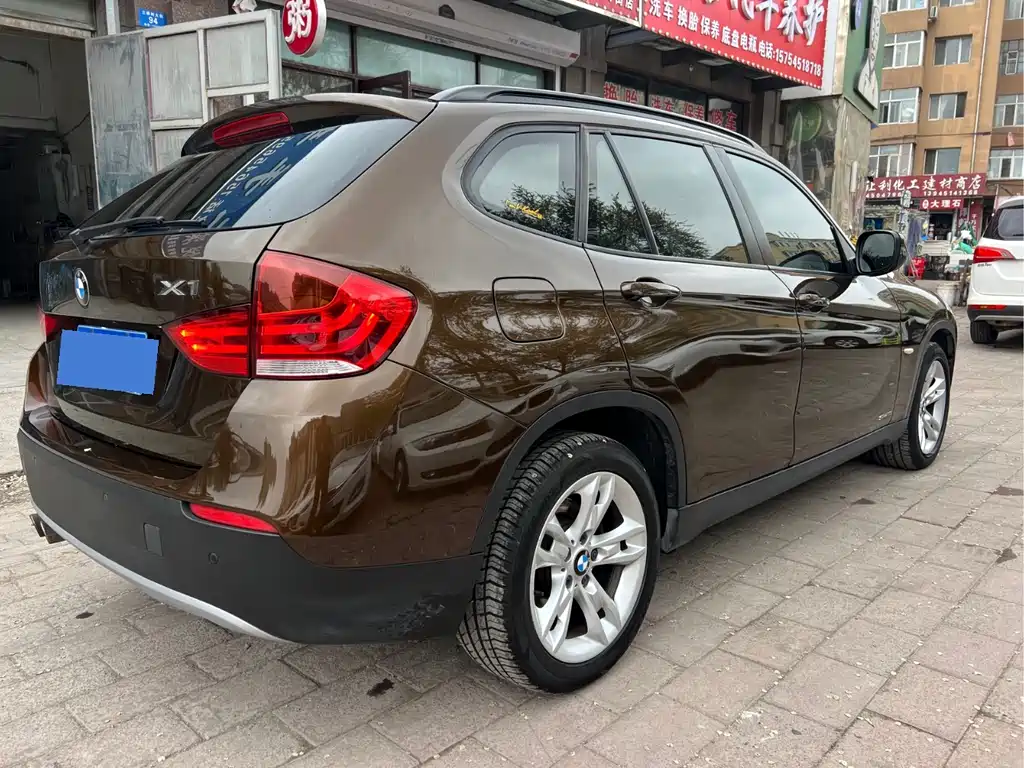 BMW X1 2016 — фото 4
